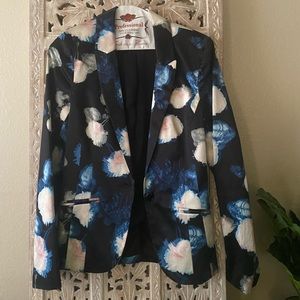 RIVER ISLAND floral chic nwot blazer